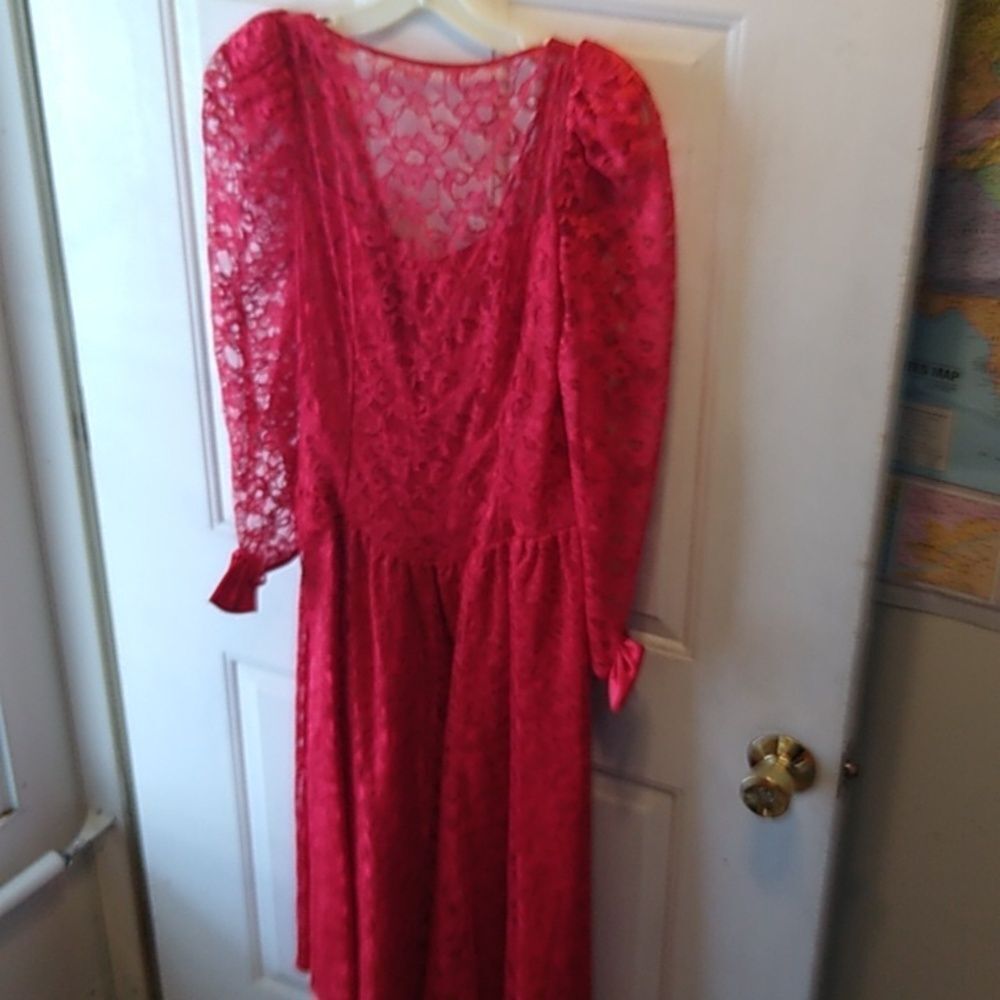 Vintage Alfred Angelo Red Lace W/Bows Tea Length Asymmetrical Hem Long Sleeve